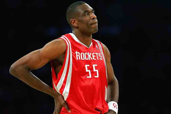 - Bola Basket Kehilangan Ikon: Dikembe Mutombo Meninggal Dunia